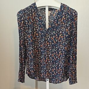 Hinge Medium Floral Print Women's Top